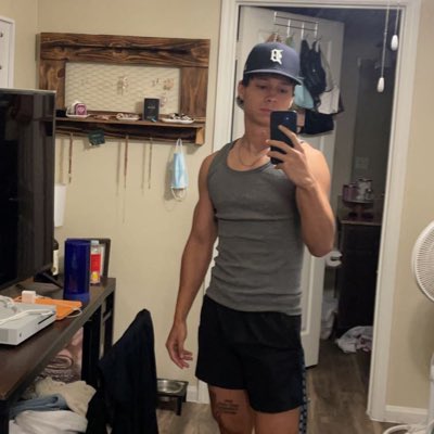jnasty_9's tweet photo. #NewProfilePic https://t.co/JhE3QjSEol