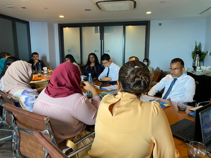 enrico_gaveglia's tweet photo. Head down 2work on our #IGPE Programme: i) efforts to reform the judiciary ii) support towards an independent&empowered civil society/media; iii) sustained decentralization and iv) mainstreaming gender empowerment/equality w. @AGOmv @lgaMaldives @MoGFSSmv + @dfat / @UKinMaldives https://t.co/TMPCtAaqEl