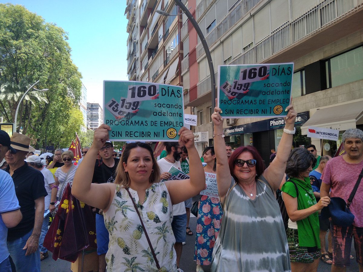 UnidosDocentes's tweet photo. Los ciudadanos murcianos hemos demostrado otra vez que no tragamos con las injusticias. Juntos somos imparables 💪💚💜♥️💙 #OtraRegionEsNecesaria #9J2022YoVoy https://t.co/yPrPpfyWfX