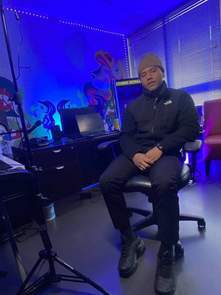 MelanieMNagy's tweet photo. The studio,located at @BYRCVancouver, is run by 23-year old Sekawnee who is a recording artist and audio engineer."This is an inclusive space for youth to record music, hone in on their craft and learn more about the music industry.” #BYRC #recording #youth #talent #ctvnational https://t.co/Y4bqyET7Ek