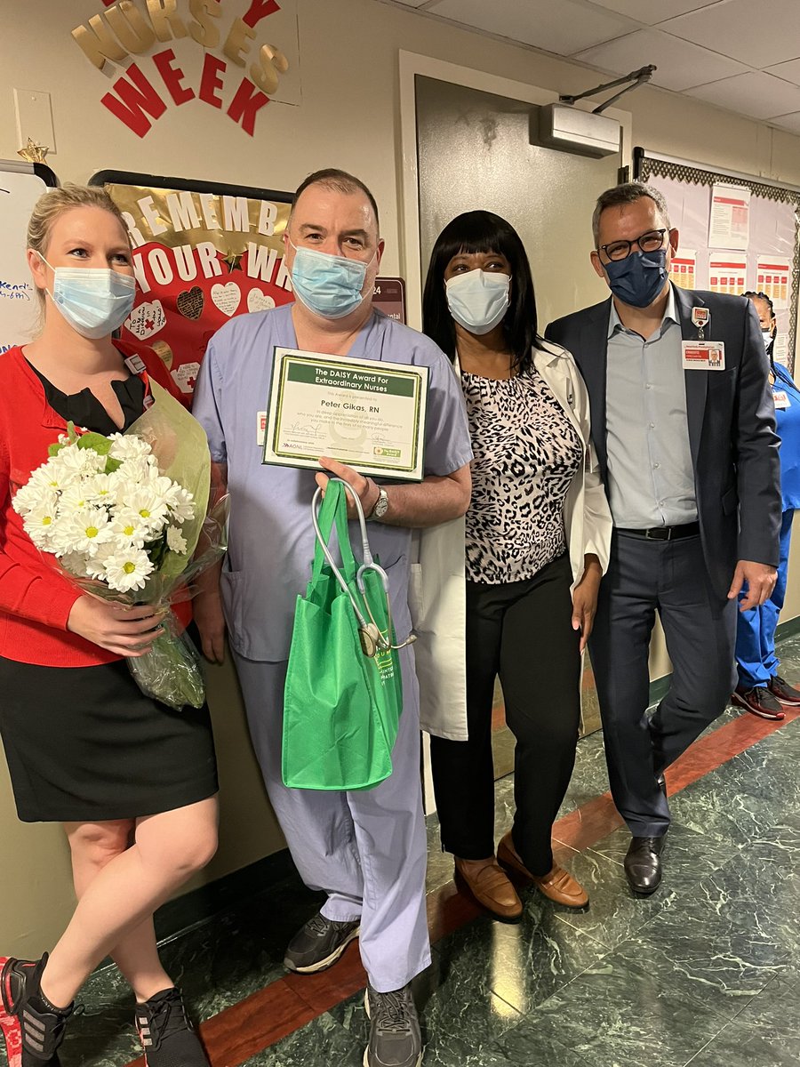 Congratulations to our SSN and Unit Council chair Peter Gikas on a well deserved acknowledgement! 💚🌟⭐️🩺✨We are so proud of you and appreciate everything you do! #b5family #daisyaward #weputpatientsfirst <a href="/ErnestoPMir/">Ernesto Perez-Mir</a> <a href="/AshleyMattia3/">Ashley Mattia</a>