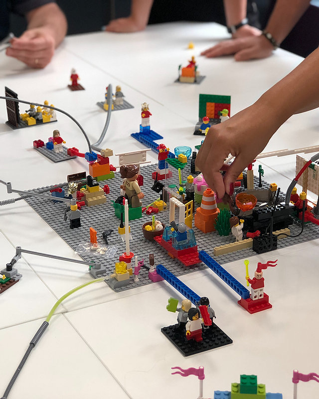 QuantumKidz1's tweet photo. Are you a children’s event planner? If you’re looking for fun and engaging programming that will be a huge hit with your young group —and hassle-free for you—a Quantum Kidz STEAM LEGO® Workshop is ideal. --> https://t.co/g9RA7fp6Qs https://t.co/HWwybCmGiI