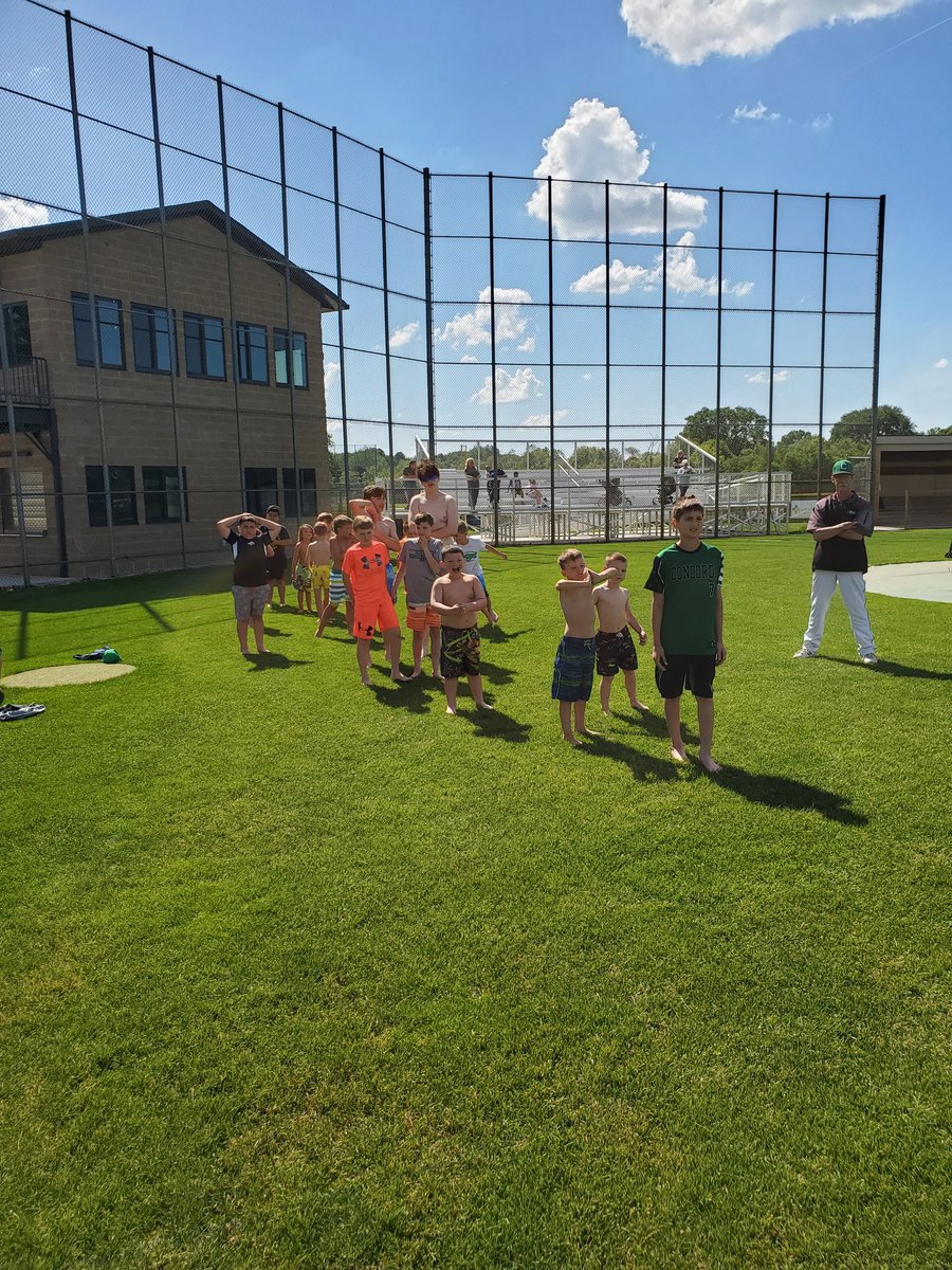 ConcordMinBase's tweet photo. Great week of baseball camp.. ended the camp with sliding practice. https://t.co/rMVVdngguE