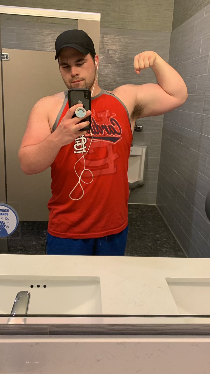 hehebuffbro😛 tweet media