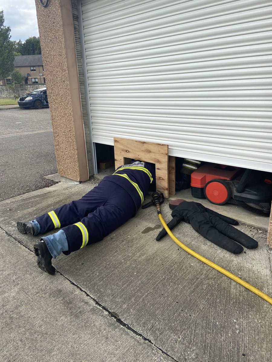 ElginAcPupilSup's tweet photo. Fantastic day supporting S4 pupils attending FireSkills training. Displaying our school values and learning about their own skills and qualities. Embracing leadership opportunities! Fantastic to watch them grow and develop their skills.#DYW. @TeamElginAcad @LizzyToon @KJG_DHT https://t.co/v2bF0xwEkl