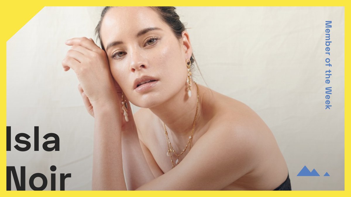 Member of the Week 💙⚡️ <a href="/Islanoir/">Isla Noir</a>

Listen to Isla Noir's latest album "Sleepless Universe" ➡️ spoti.fi/3tkjZxJ