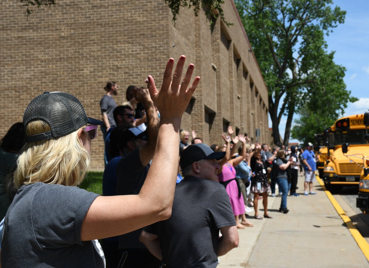 bps271's tweet image. How lucky are we to have something that makes saying goodbye so hard? Thank you students for bringing your hearts, minds and selfs everyday to school. Enjoy your summer break and we will see students and families in the Fall. #BPSpride