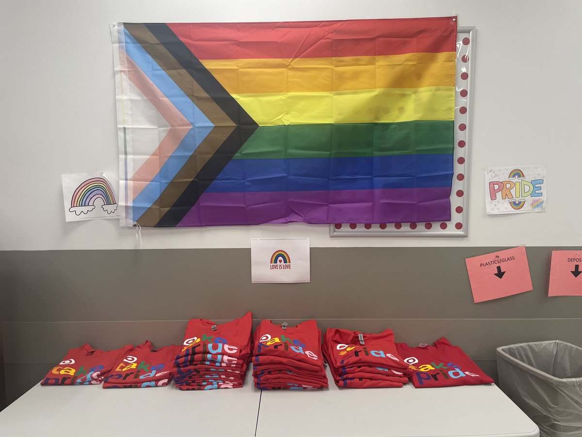 TargetJory's tweet image. I am so excited to help my team and peers celebrate #pride here at #target #t1285 #D148 #G195 huge thanks to the district office for the shirts! @EJJustice4 @aleahmarie19 @TGT_Angel