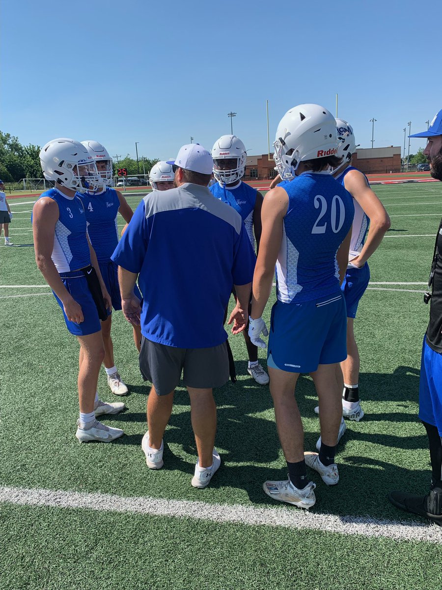 MSMRocketFB's tweet photo. A great day to be a Rocket! Hardest day of summer pride yet &amp; finished with a stellar day of 7on7! We got better today! #5Pillars https://t.co/sgfeuIfH4i