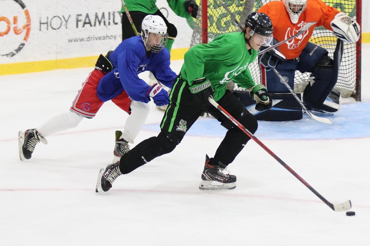 El_Paso_Rhinos's tweet photo. Green and Blue finish the game tied at 3. 🪢#RhinoDevelopmentCamp https://t.co/MLQ59jM9j8