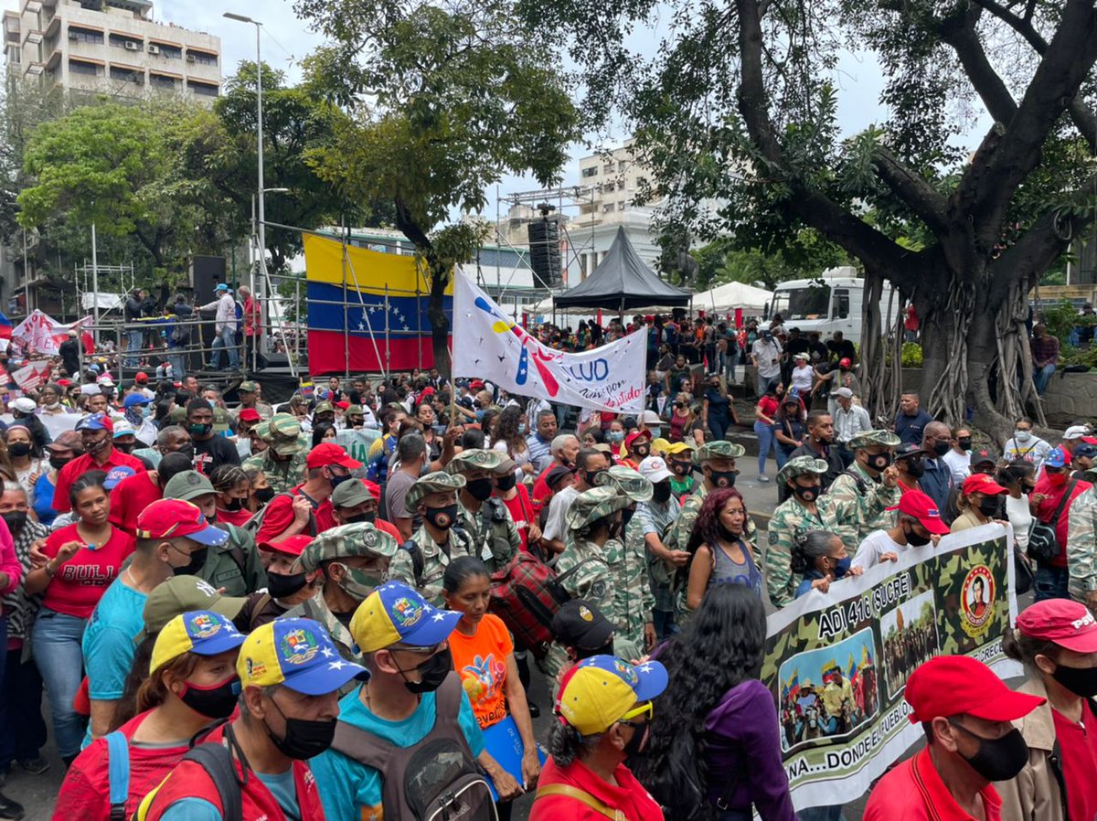 El sector salud dice presente en la Gran Marcha de la clase trabajadora, en defensa de las medidas de protección que implementa nuestro Presidente <a href="/NicolasMaduro/">Nicolás Maduro</a> para la recuperación del poder adquisitivo de los trabajadores y trabajadoras 
 
#VenezuelaYArgeliaUnidas