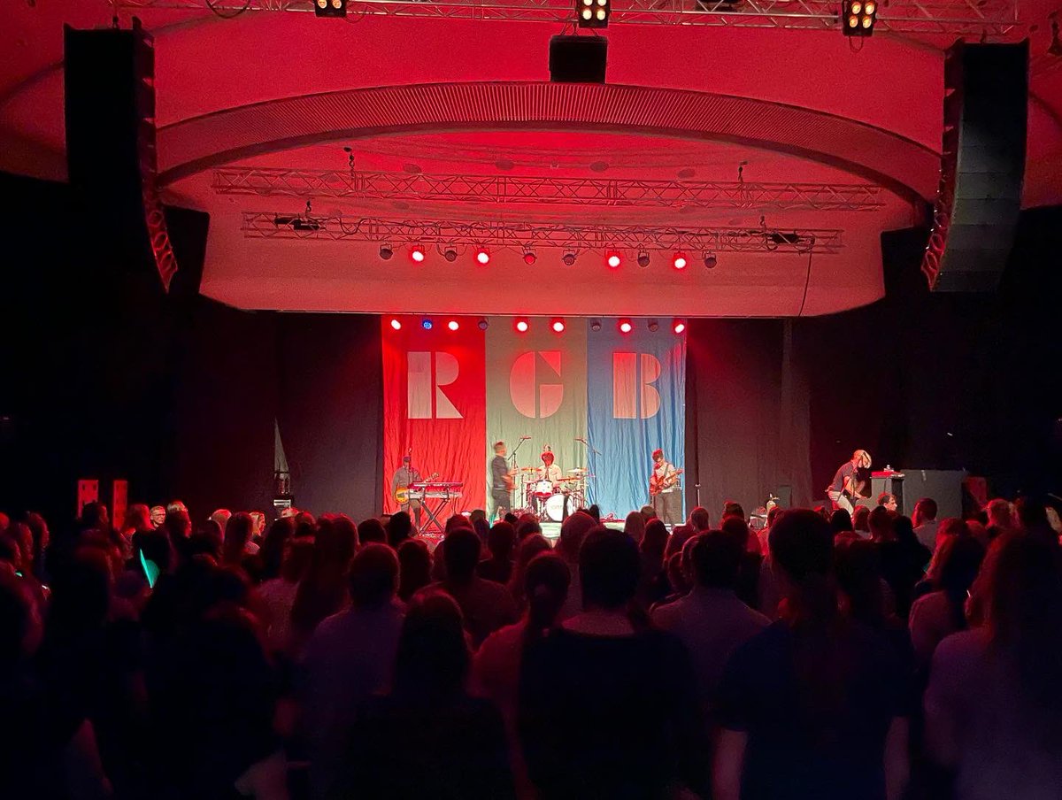 hansonmusic's tweet photo. RED GREEN BLUE Tour kicked off with our first ever show in Finland - Helsinki you were amazing! https://t.co/mwPvg5OhDW