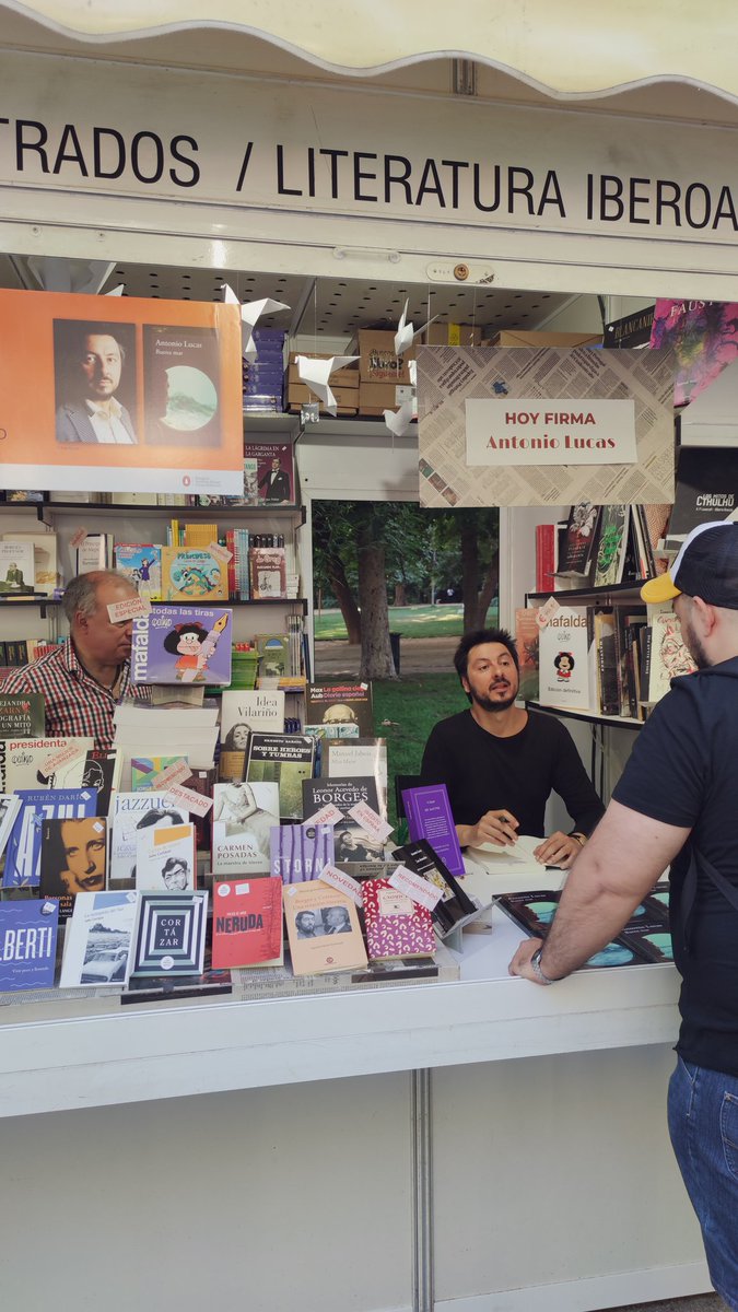 Librería del centro tweet media