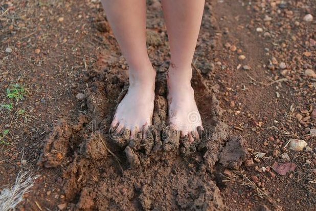veenacs's tweet photo. Stand UP for what you stand ON! #SaveSoil #SaveSoilBharat 💚🌎🌱😇💙 https://t.co/7wUXmkA6Jh