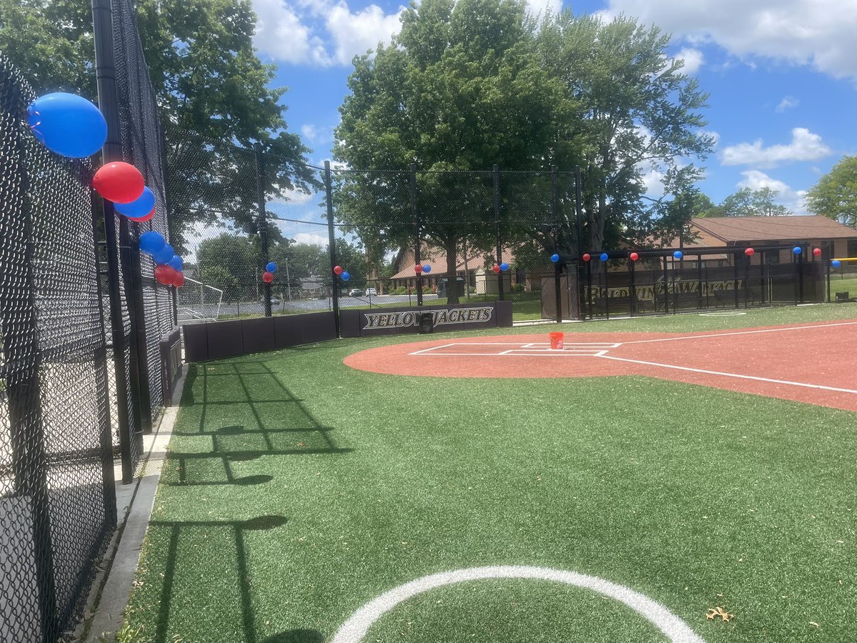 ccscaohio's tweet photo. ✨ TONIGHT ✨ 

CCSCA ALL-STAR GAME
6:30p Game Time
5:45p Awards Ceremony
BW Softball Field

Come see the best of the best in Cuyahoga County! https://t.co/R4ILJhmNZN