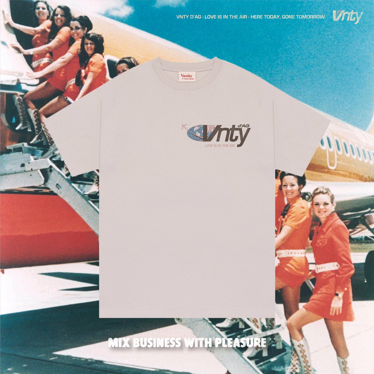 AntNoir's tweet photo. new summer tees 🛩 https://t.co/NSAzFceZgp