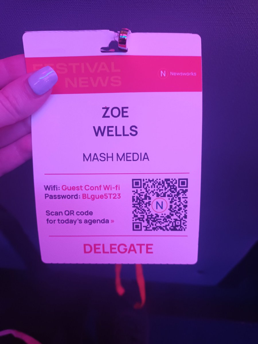 Zoe tweet media
