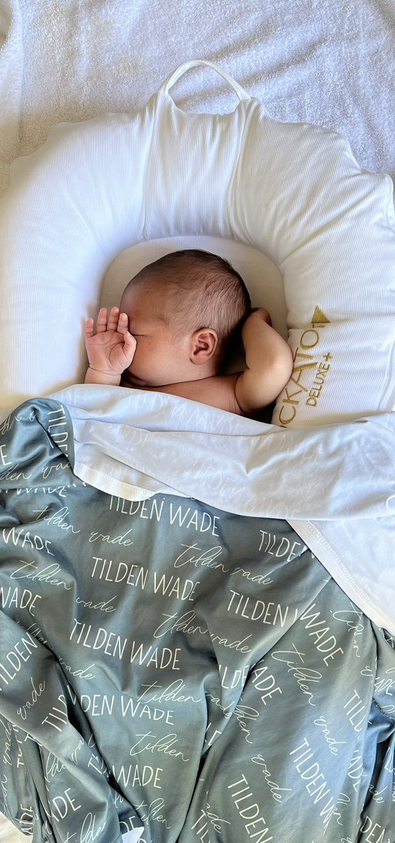 AshleighRMcCall's tweet photo. Never shared these on here…
Damn I made a cute baby 🥹 https://t.co/kSkmYgN9Is