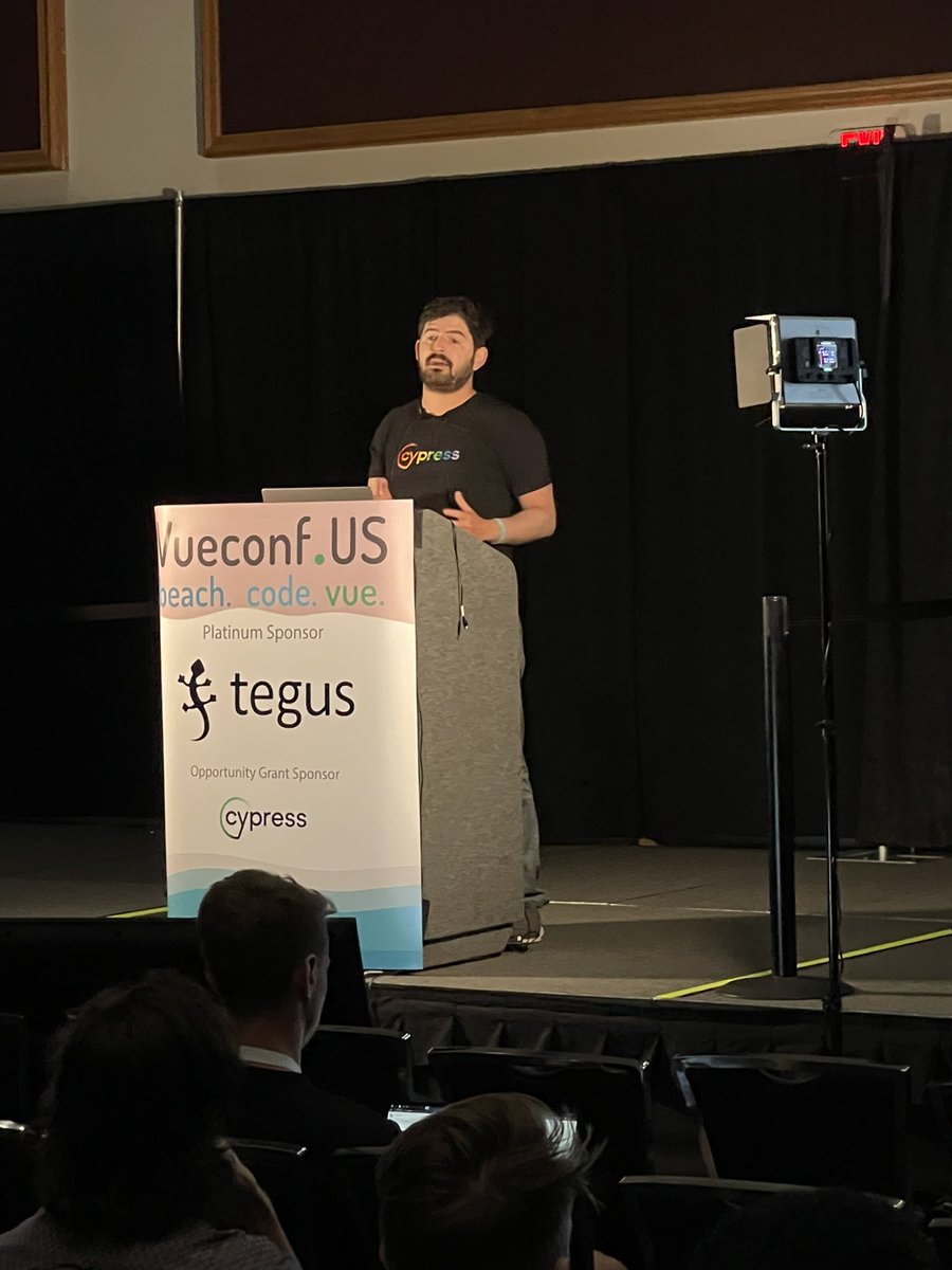 christopher baus tweet media