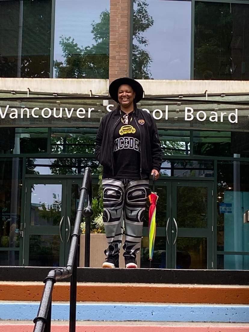DJ_Oshoa's tweet photo. I had so much fun this morning (even in the rain) at the @VSB39 โs Unveiling of The Progressive Pride Stairs!! Thank you so much for having me โ๐ฟ๐๐ฟ๐ชถ๐ณ๏ธโ๐๐ณ๏ธโโง๏ธ https://t.co/3rZB7DQYZa