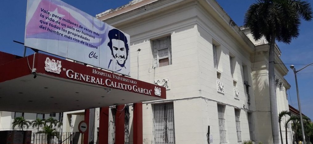Eles ficaram quatro meses internados em hospitais e clínicas especializadas de Havana. As famílias dos pacientes ficaram hospedadas em chalés no Acampamento de Pioneiros José Martí.20/21
