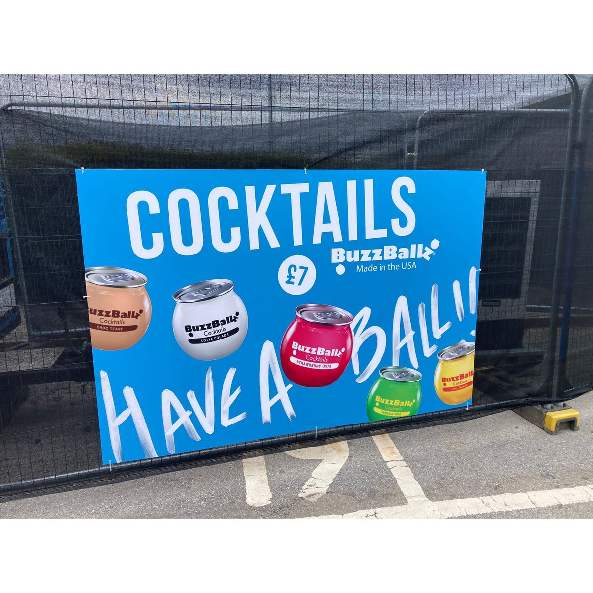 We’re so excited to finally see <a href="/BUZZBALLZ/">BUZZBALLZ</a> launched in the UK! 

Head over to the outside bars at the <a href="/Etihad_Stadium/">Etihad Stadium</a> for the Ed Sheeran concert’s this week! 

Even Ed Sheeran is in love with the shape of these 😉