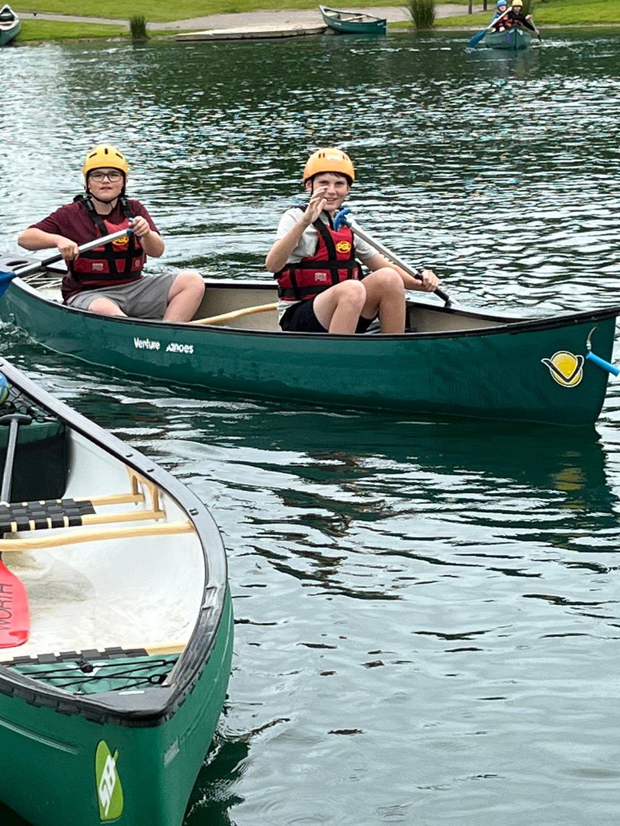 HeybridgeSchool's tweet photo. 🛶🛶🛶🧗‍♀️🧗 https://t.co/rrcAjBwJz5