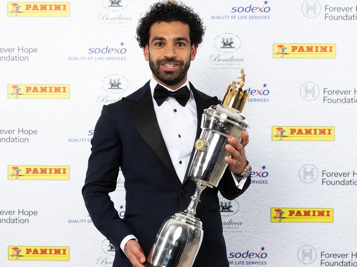 TheAnfieldTalk's tweet photo. It felt so nice, he had to do it twice…🇪🇬👑 https://t.co/S0B0lIAbsb