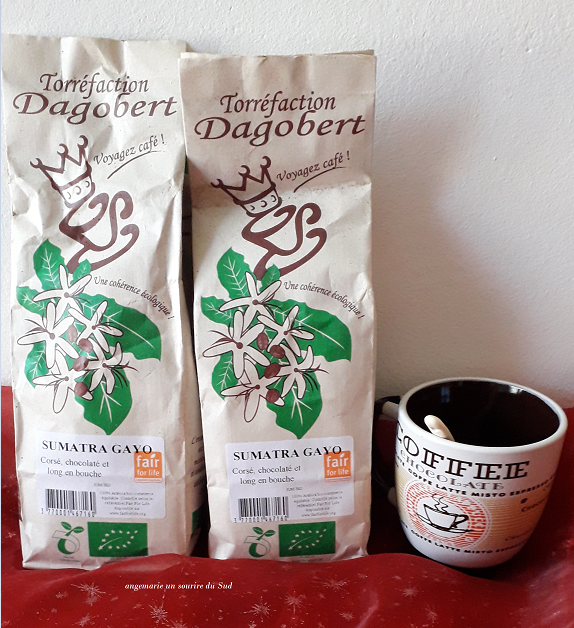 Commande cadeau sur @le_club_bio :@lescafesdagobert 

instagram.com/p/CemEzA2qypK/…

#cafébioetequitable #plaisirdumatin #sumatra #torrefacteurartisanal #demeter #fairforlife #maxhavelaar #cadeau #leclubbio