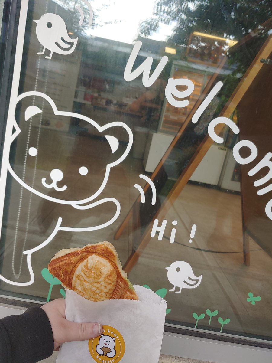 I'm just leaving this hear - pre recording snack!! Wish us luck on our latest episodes! 
#podcasts #PodcastRecommendations #podcasting #pnwpodcast #snacks #recording #episode #JurassicWorldDominion