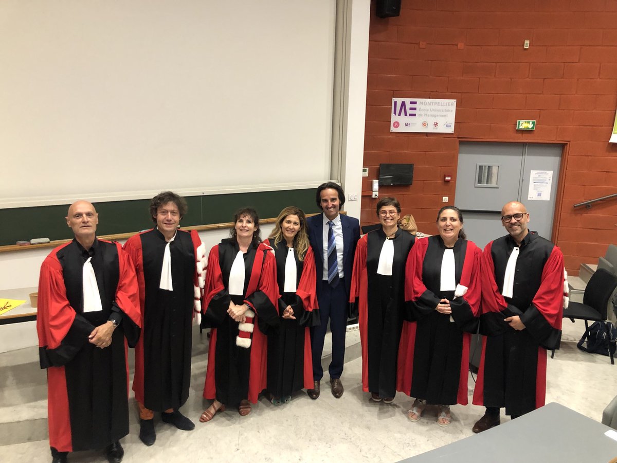 Ravi d’avoir été le garant #HDR de Laurent Bompar Professeur <a href="/KedgeBS/">KEDGE Business School</a> dans le cadre <a href="/MarketingMrm/">MRM Marketing</a> <a href="/umontpellier/">Université de Montpellier</a> Merci au jury @JPhDENIS <a href="/M2emarketing/">Anne-Sophie Cases</a> Laure Lavorata Fanny Poujol JF Trinquecoste et Béatrice Siadou
