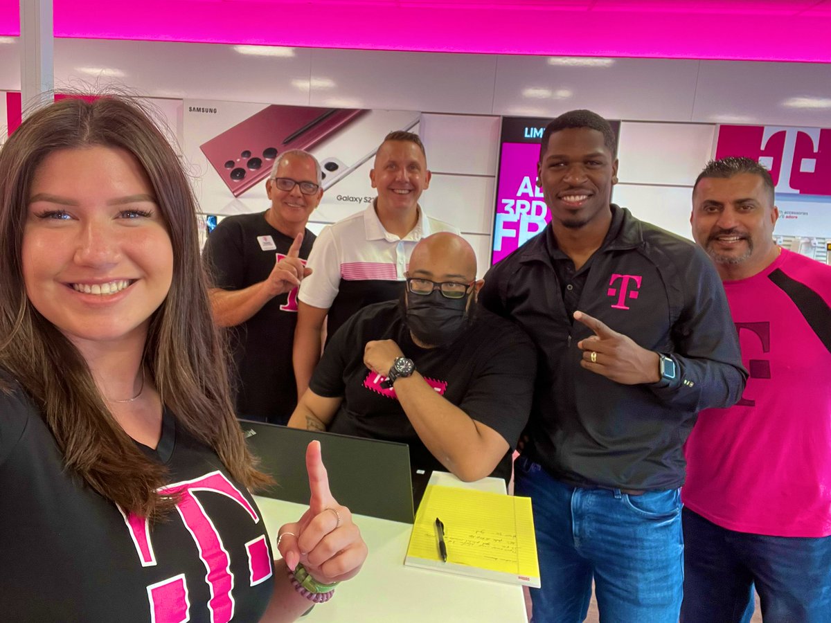 Got a chance to ride along with the East’s best HSI performing market director <a href="/kosmoski/">Ed Kosmoski</a> sitting at 133% to target, accompanied by <a href="/beneph/">Ben Ephie⭕️</a>, the markets top validating district at 97% with a special appearance from <a href="/dannyhawkins82/">Danny Hawkins</a>. <a href="/jimmysukhija/">Inderdip singh (Jimmy)</a> @SimeonBookerIV <a href="/AmrWahba1080/">Amr Wahba</a>