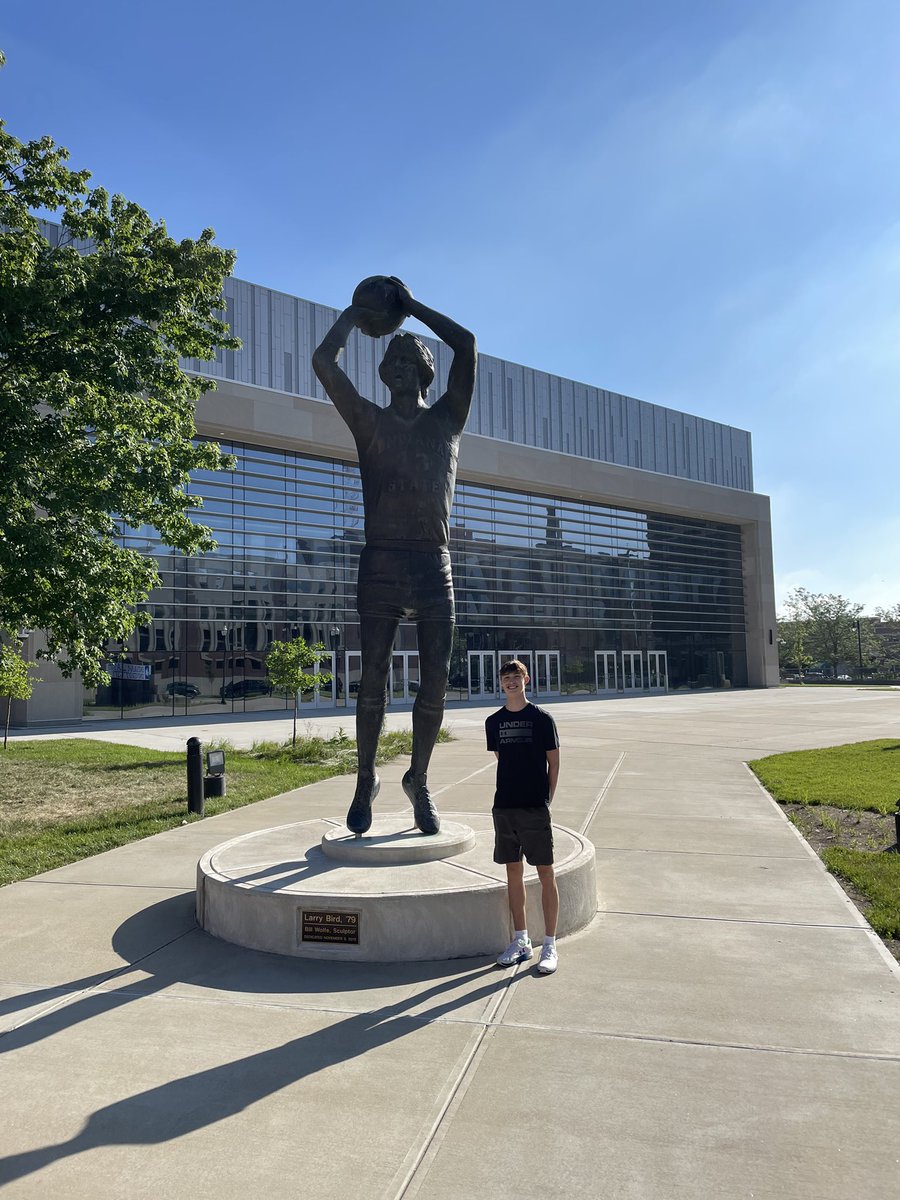 Blessed to receive an offer from Indiana State! @CoachSchertzISU <a href="/BrystonWilliam3/">Bryston Williams</a> #MarchOn