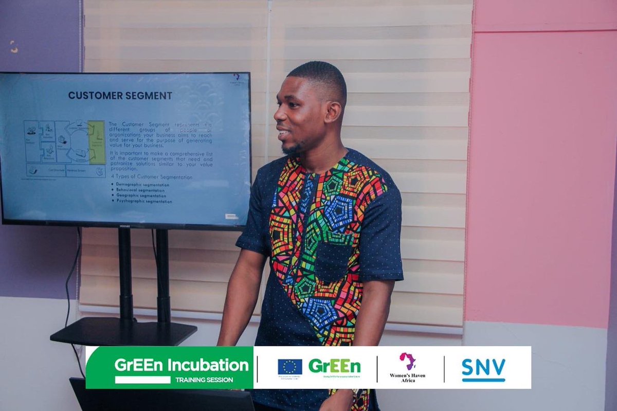 haven_africa's tweet photo. Today's session was focused on helping trainees understand what Business Model Canvas entails, and the essence of building a sustainable business. 

@SNVGhana @EuropeInGhana @UNCDF  
#LetGoGrEEn
#womenshavenafrica #thehomeofwomen #GrEEn #GrEEnIncubation #Agriculture https://t.co/1atKCkSqQ2
