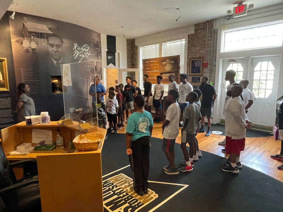 ael1927's tweet photo. Earlier this week, we started our collaboration with the Men of Honor Summer Camp. A total of 20 young men aged 8 to 18 participated. https://t.co/ptWqdQvA8A