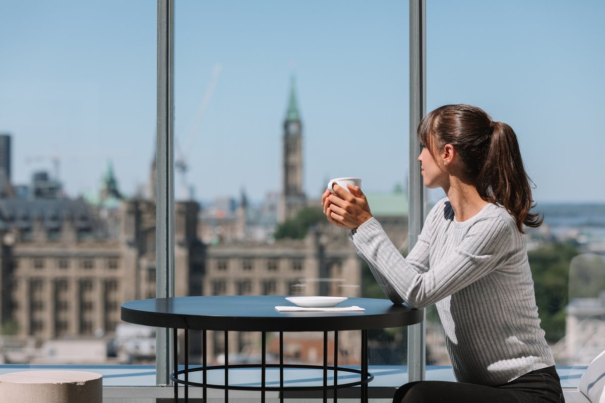 Ottawa_Tourism's tweet photo. Grab a drink beside a waterfall, from a rooftop overlooking Parliament or from a secret urban courtyard! 🍹 

Check out our ultimate Ottawa patio guide for some of the best patios in the city 👉 https://t.co/Sh5xPRckgx #MyOttawa https://t.co/Jqug6ME8Cs