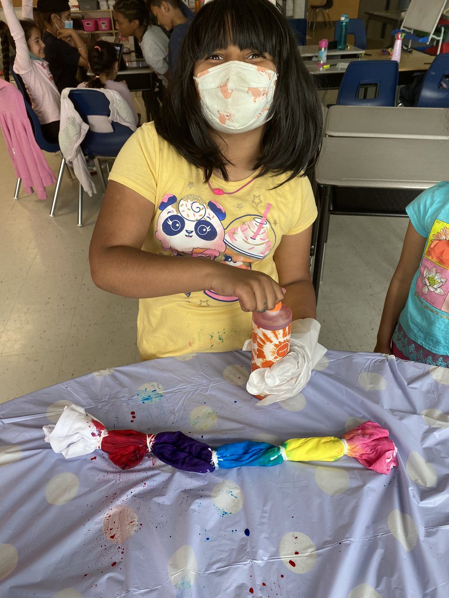 MrsPungitore's tweet photo. Starting to create our tie-dye shirts for #PrideMonth 🌈 can’t wait to see how they turn out! @TribuneDrive @PeelSchools https://t.co/wjy9fwt8rn