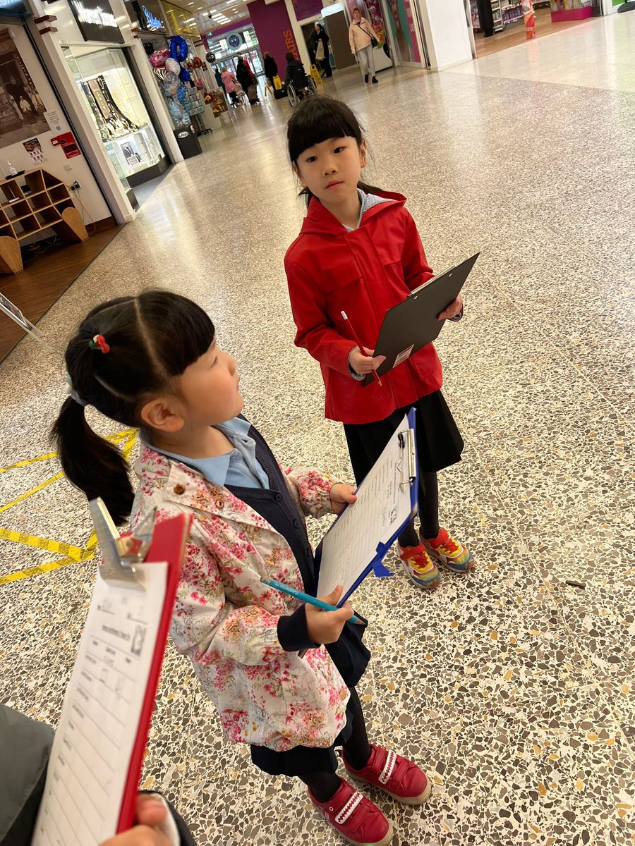 BurghPrimary's tweet photo. Some of our pupils headed out to the local community today to take part in the local maths trail @EducationSLC @SLCNumeracy #Maths #MathsTrail #TeamBurgh https://t.co/nSXLFFv0cq