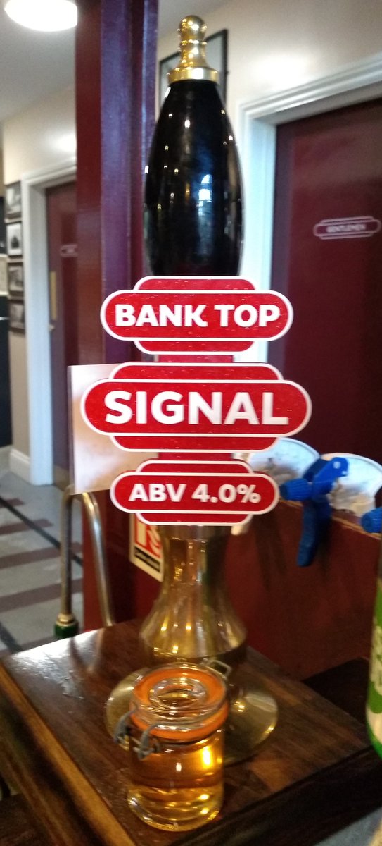 Mrs Biscuit tweet media