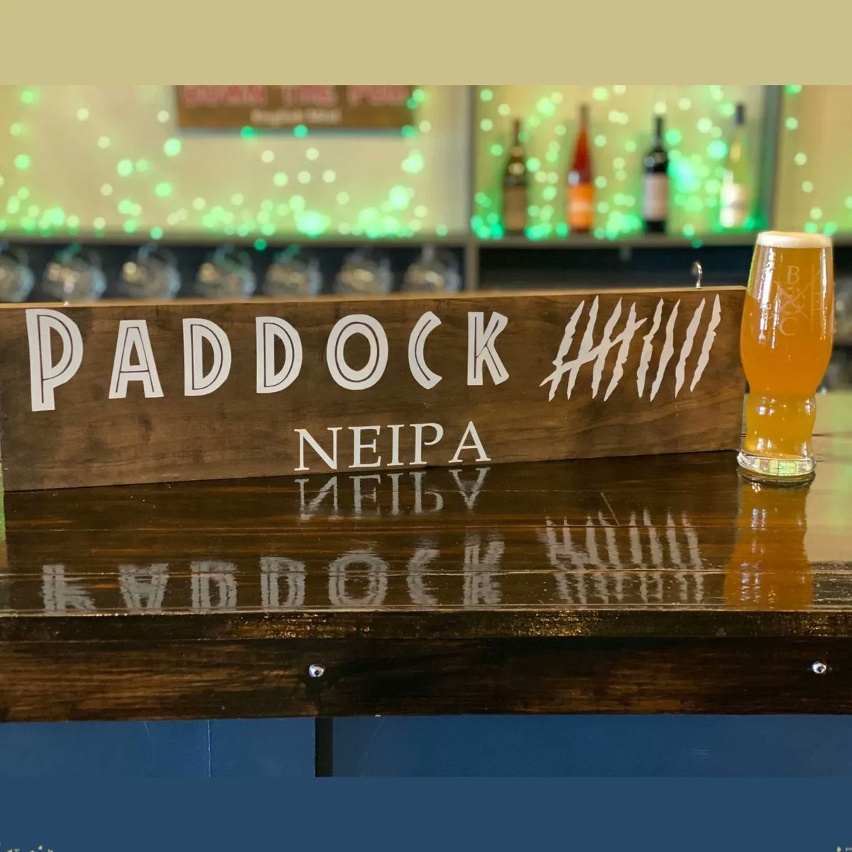 LostEveningsBC's tweet photo. "Paddock 9" - New England IPA - double dry-hopped with Zamba hops, which impart it with juicy tropical fruit, stone fruits, candy, & orange tangerine character.
βοΈ Bring in your ticket stub this weekend - through Sunday - and get $1-off a pint of "Paddock 9" π¦πΊπΏ
#paddock9 https://t.co/Qv7GxOy9Fk