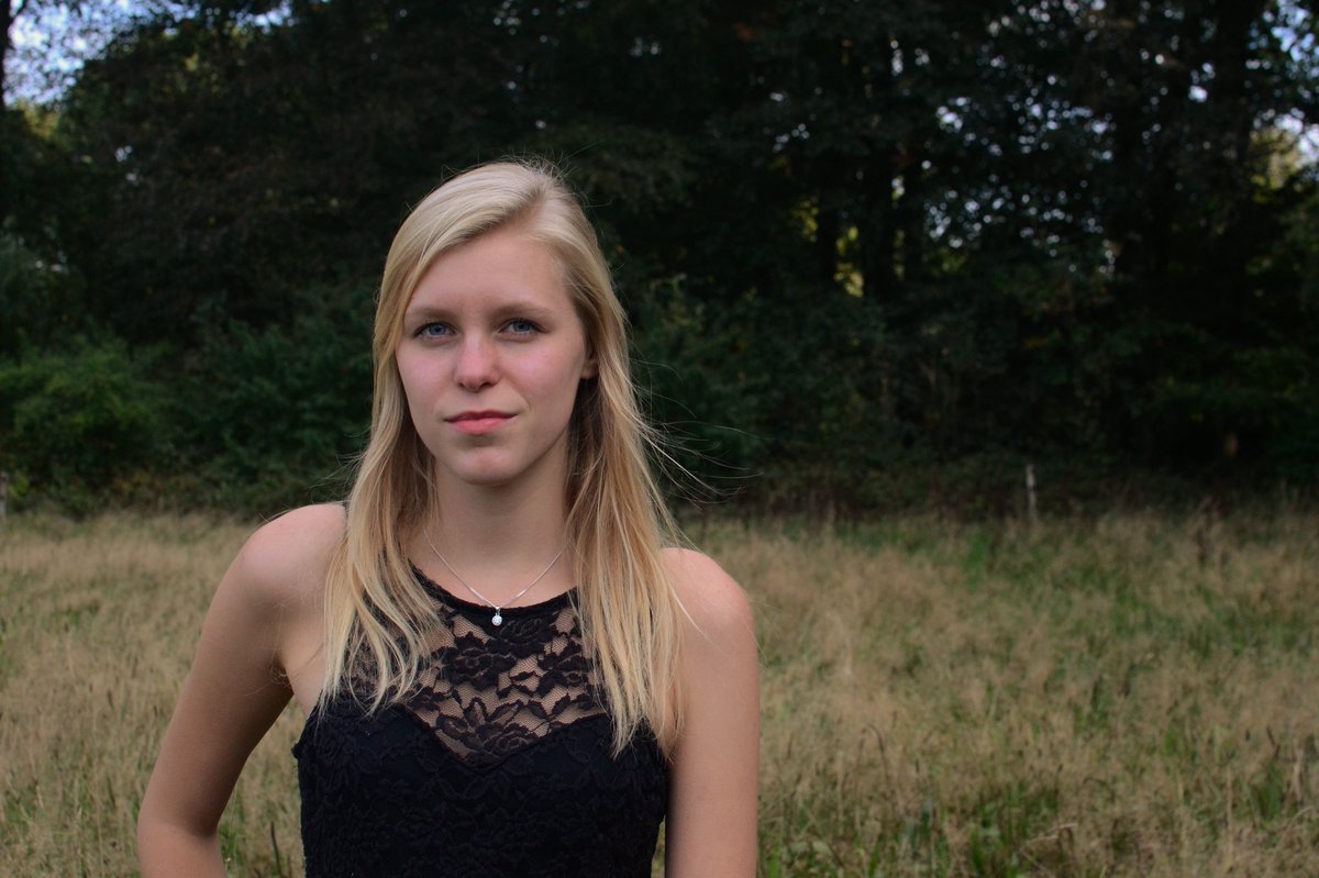 Dit is Sanne Berghuis. Ze studeert piano aan het conservatorium in Utrecht. Op zondagochtend 12 juni komt ze een ontbijtconcert geven in Stadscafe de Observant. Kom je luisteren? #ontbijtconcert #concert #amersfoort