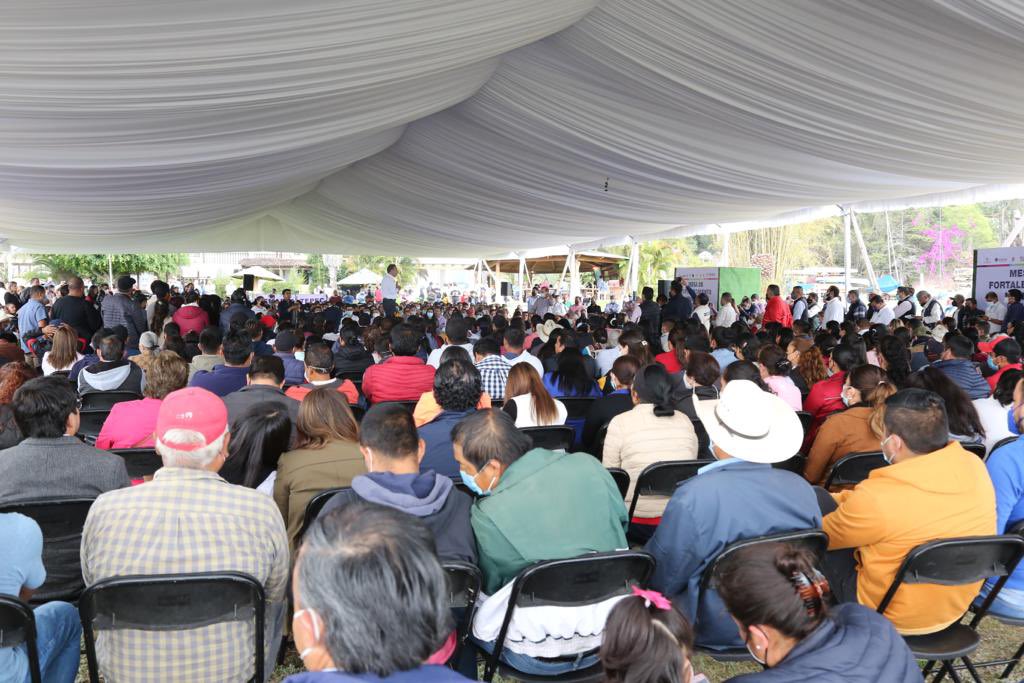 ignacio_rubi's tweet photo. Con presencia del SGG @ErnestoNemer, concluimos con éxito la XXXV Sesión de la Mesa de Fortalecimiento Municipal de la Región #ValledeBravo. Agradezco la participación de alcaldes y legisladores. @alfredodelmazo @somoscecytem @geramonro05 @MichValledbravo @JazminJaimesAl1 https://t.co/a7q5YG7Vim