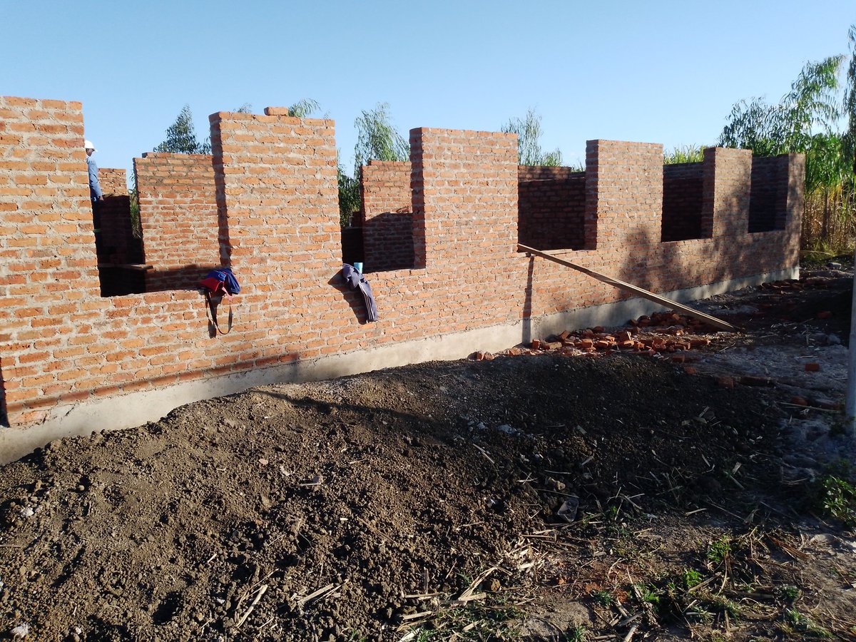 kinghorta's tweet photo. Having completed work on the first two blocks we have begun working on the next new block plus one staff house to cater for the youthful and committed staff that we have.With total of 20 staff members more is to be done on accomodation.@BrianChiweza @fortunechasi @HonMachakaire @ https://t.co/Y9XhBEjmL6