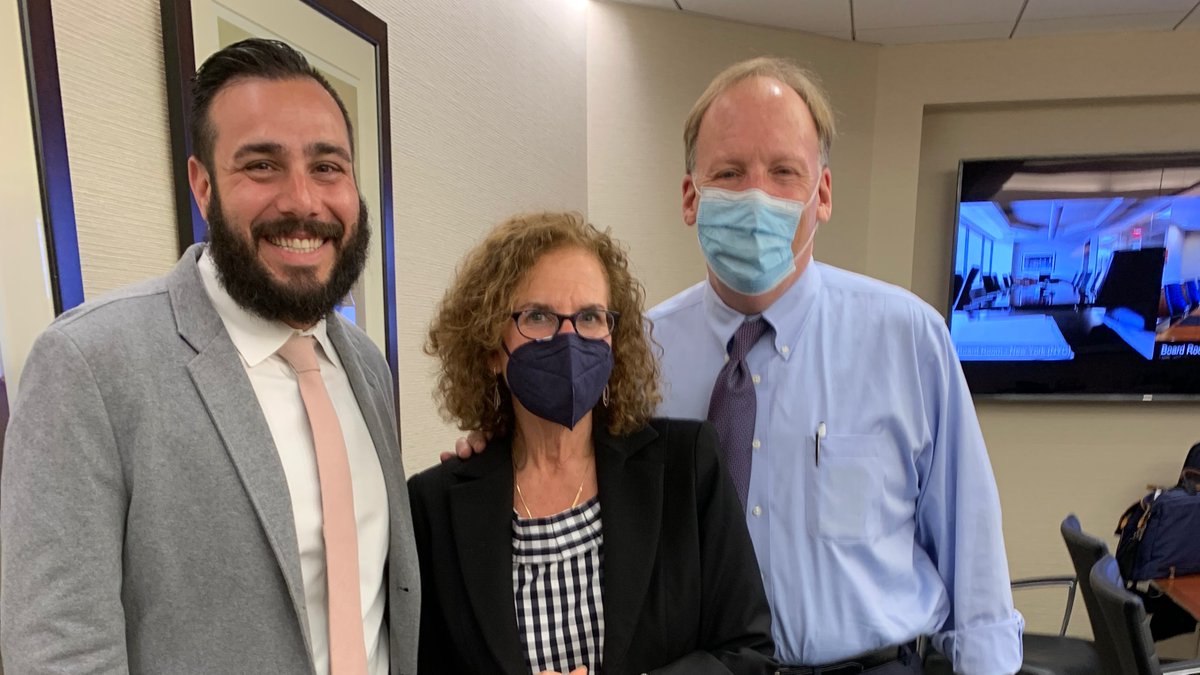 Thrilled to be on #LongIsland today talking with #lawyers at <a href="/FarrellFritzPC/">Farrell Fritz, P.C.</a> about #probono work. With special thanks to our longtime #volunteer, and pro bono enthusiast, <a href="/michaelwebb/">Michael Webb</a> for the introduction! #PBPstrong #PBPNY