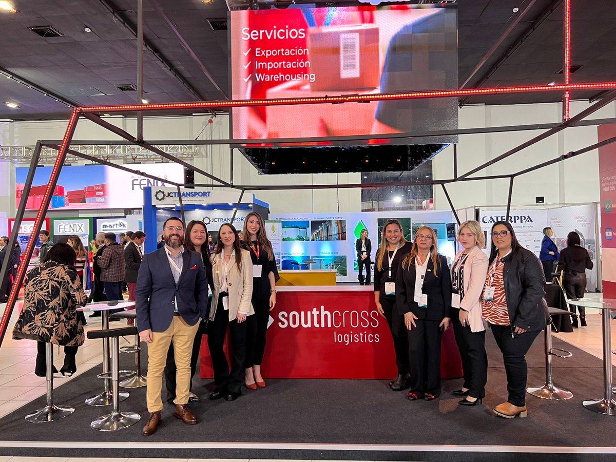 Southcrosslog's tweet photo. El TeamParaguay trabajando en ExpoLogística.
Te esperamos hoy de 16:00 a 22:30 en Talleyrand Costanera.

#southcrosslogistics #export #import #paraguay #expologistica #Aduana #YourBusinessRunning #freightforwarding https://t.co/ygAmtqmWch