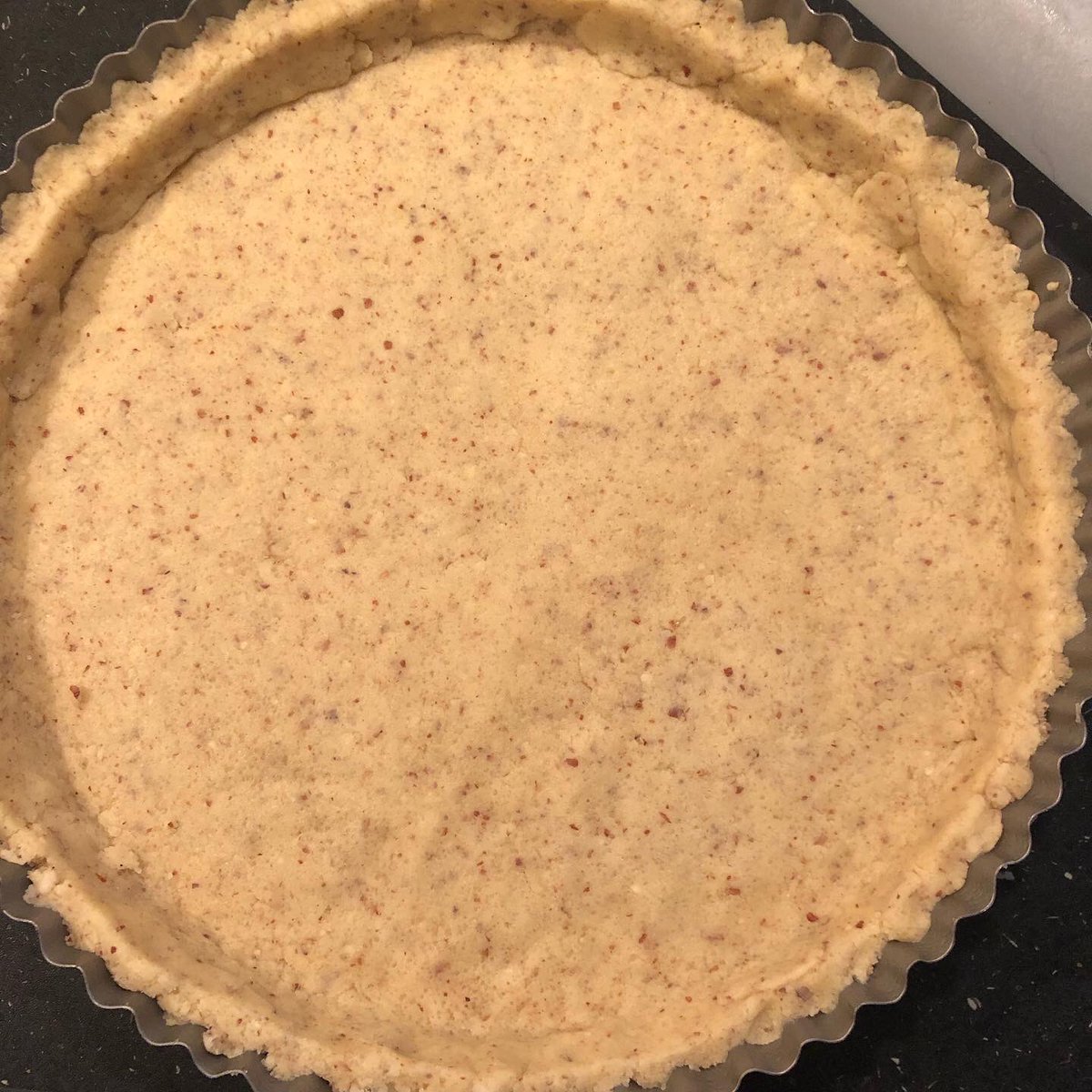vanJenni_nl's tweet photo. Almond crust🤤
•
#vanjenni #tilburg #tartcrust #drool https://t.co/vkGzJUAJEO