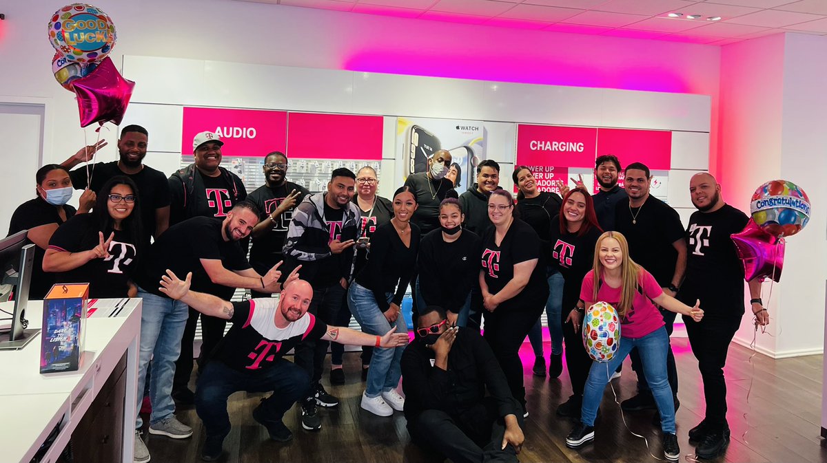 mindythetrainer's tweet photo. READY TO ROCK CEREMONY! Excited for our eight new hires and their career with T-Mobile 🎉 https://t.co/Wn60DWCV5c