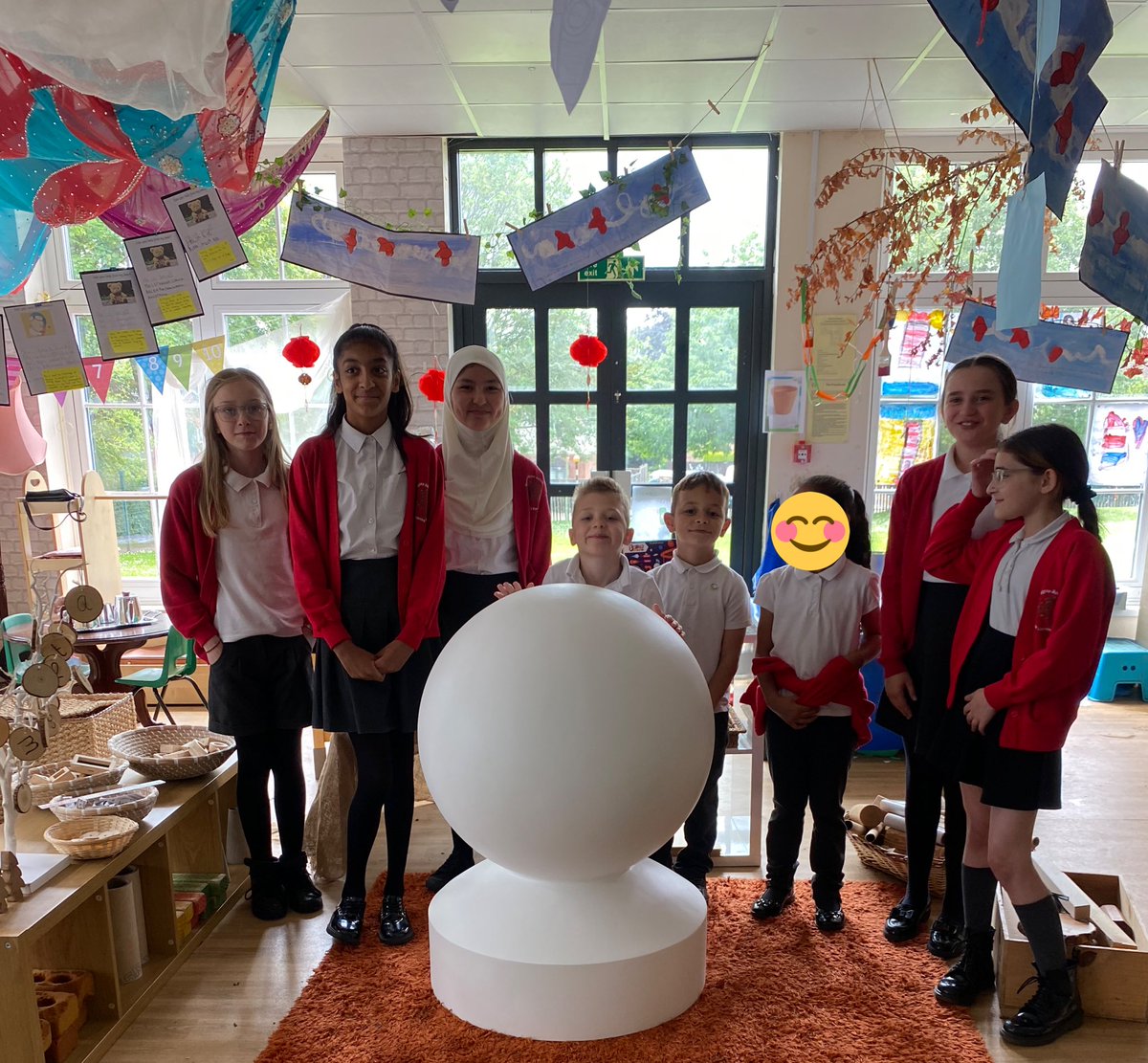 The globe has arrived and we are so excited! It has been lovely to see the children take ownership of the process and let their creative juices flow. We can’t wait to see the finished product 🌎🙌🏽 <a href="/TWR__org/">The World Reimagined</a> @HJAMissWatchorn