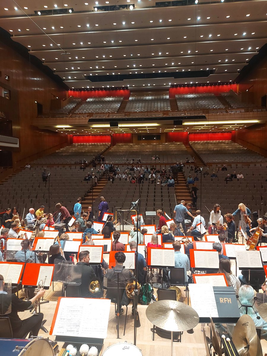 Such a pleasure to sing Mahler 2 with <a href="/Philchorus/">Philharmonia Chorus</a> and <a href="/philharmonia/">Philharmonia Orchestra</a> last night ❤️