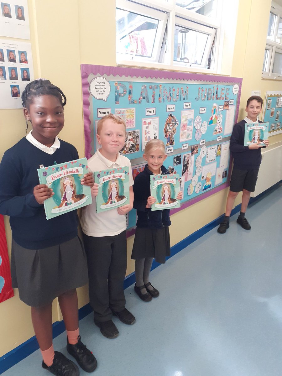 stmarysdover's tweet photo. There were lots of smiley faces on the gate at dismissal time today as the children left with their free commemorative Platinum Jubilee Book - happy home reading! https://t.co/h9omj7ePQN